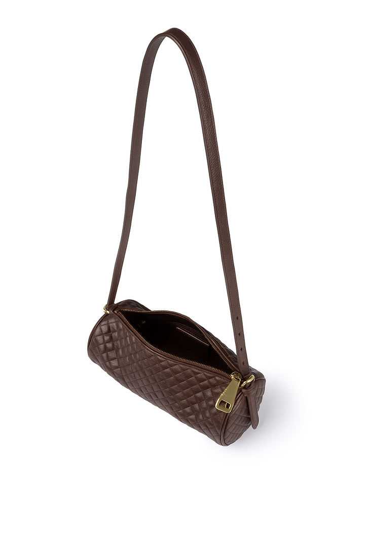 Jade Woven cluch leather bag with retractable handle closure and detachable and adjustable shoulder strap