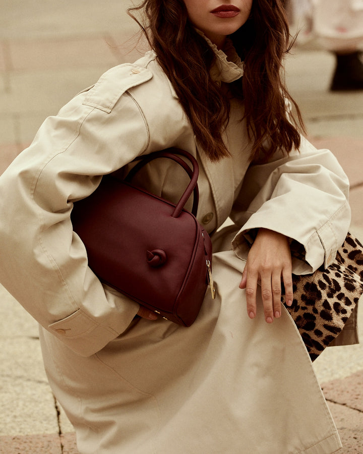 Alina Handbag – Braided-Effect Leather Handbag with Detachable and Adjustable Shoulder Strap