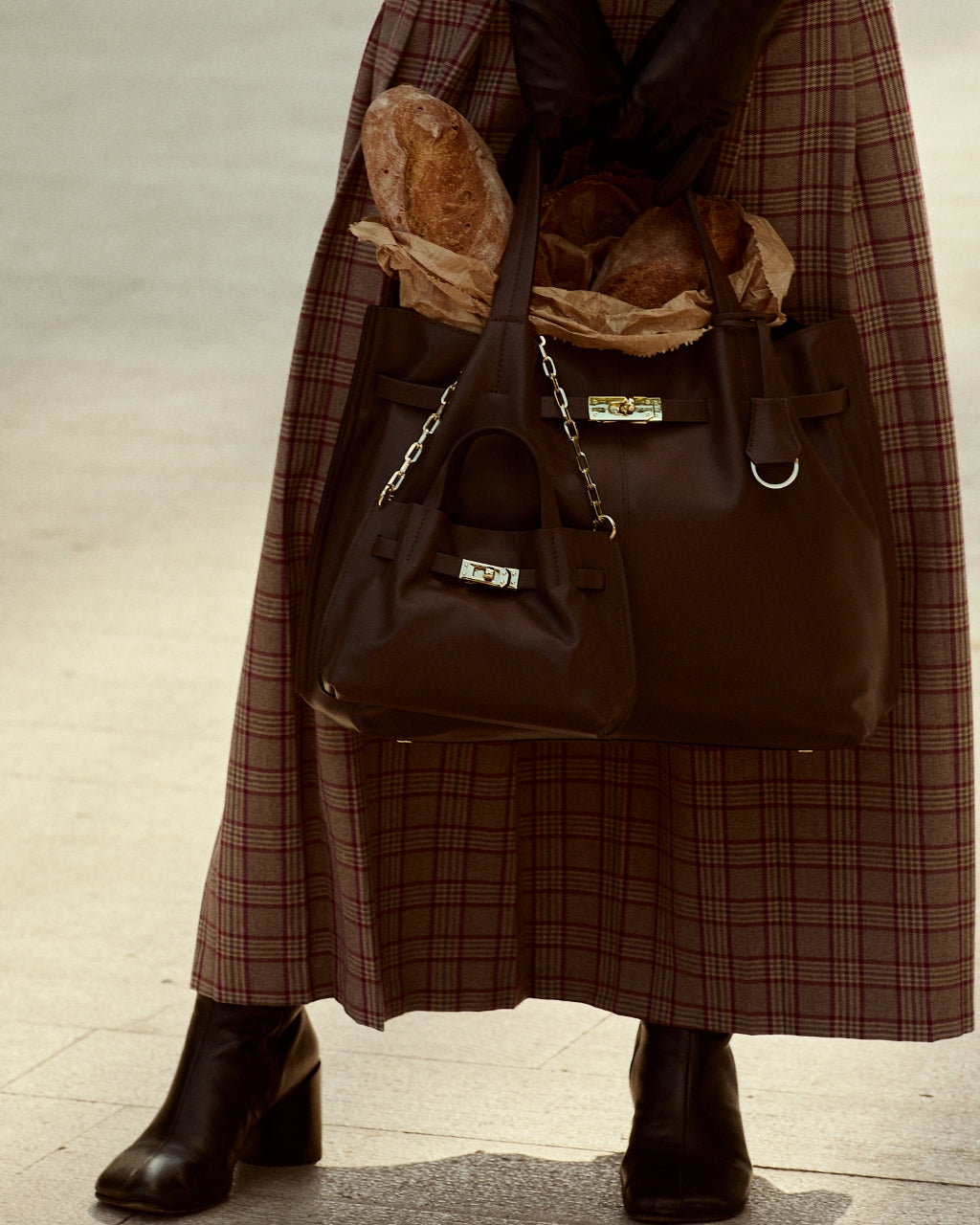 Sveva Mini Pony – Leather and Pony Hair Bag with Chain Shoulder Strap