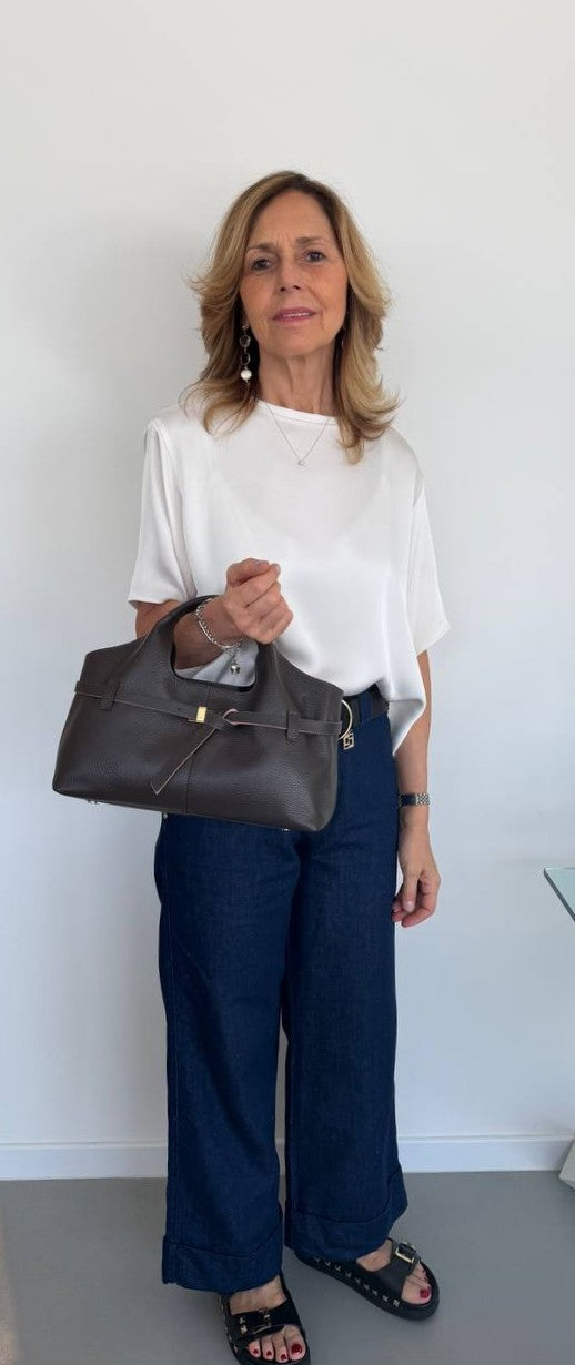 Grace Handbag – Grained Leather Handbag with Removable Interior Organizer