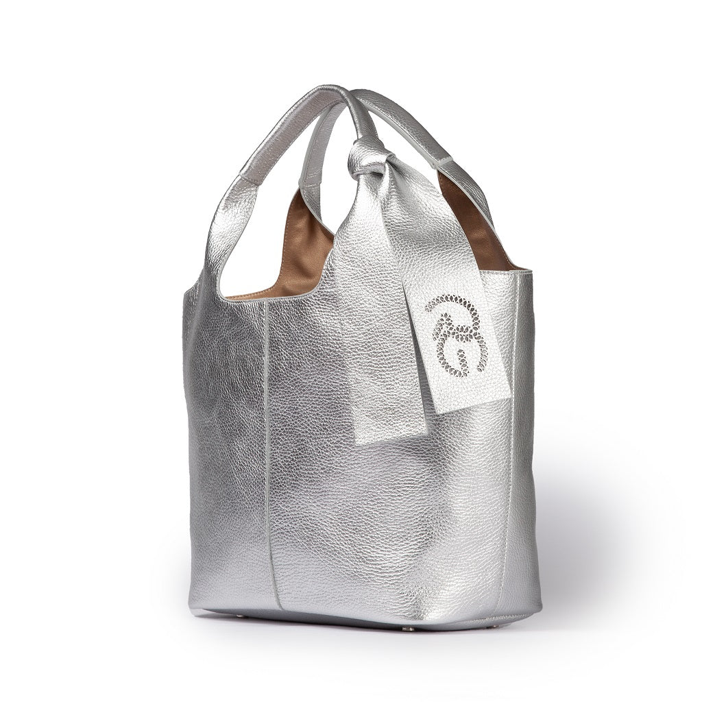 Maia Tote – Borsa Morbida in Pelle Martellata Metal Argento