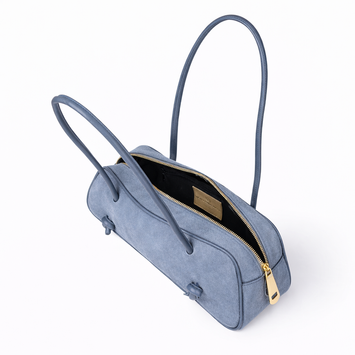 Grace Suede – Borsa Allungata in Pelle di Vitello Scamosciata Ice Blue